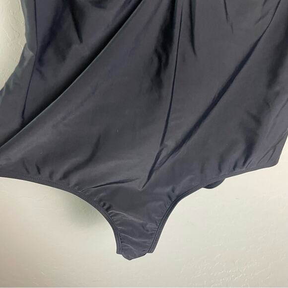 Torrid Black Wireless Elastic Inset One Piece Swimsuit 4X 12710294 - Picture 5 of 16